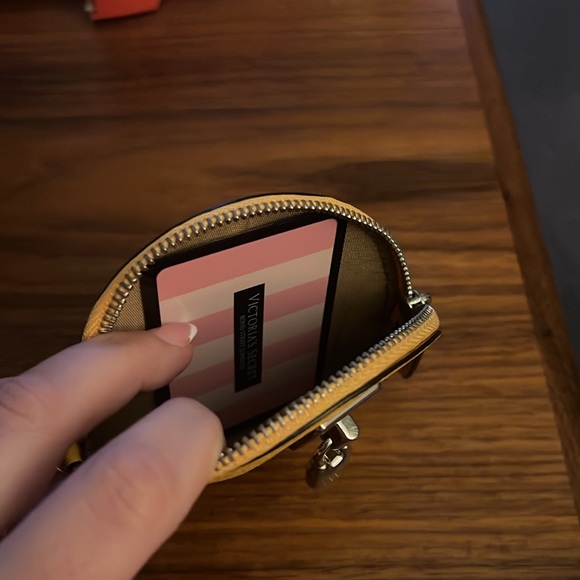 Authentic CELINE Small Round Zip Leather Wristlet/Key Cles - Picture 7 of 7